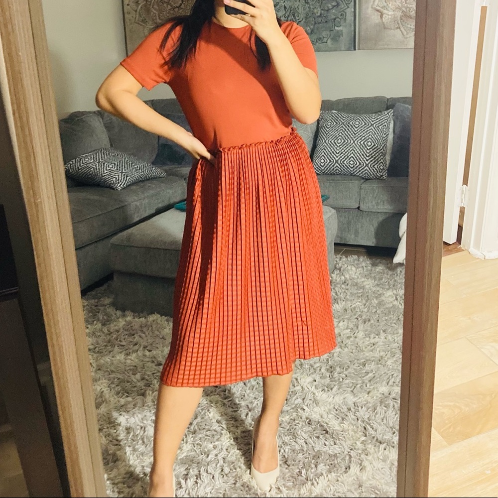 Zara pleated contrast dress NWT - Picture 3 of 7